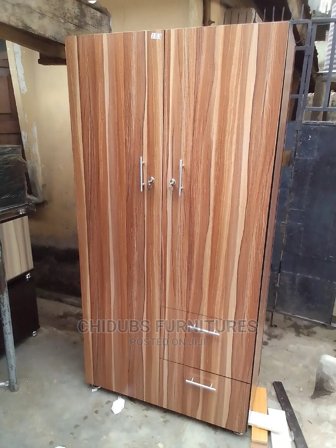 3ft by 6ft Quality Wardrobe With Double Drawer