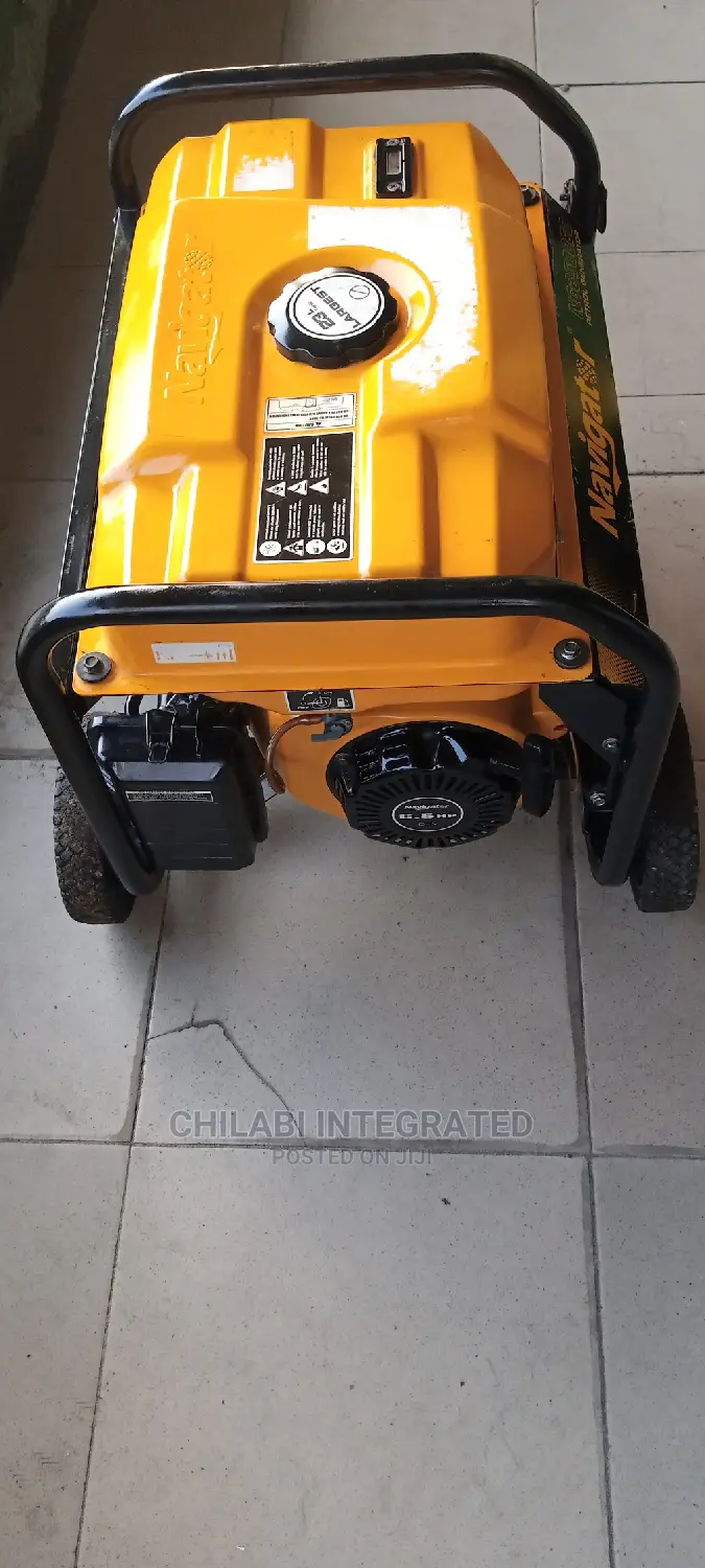 1 Month Old Almost New 3.6KVA NAVIGATOR NG3500E2 Generator
