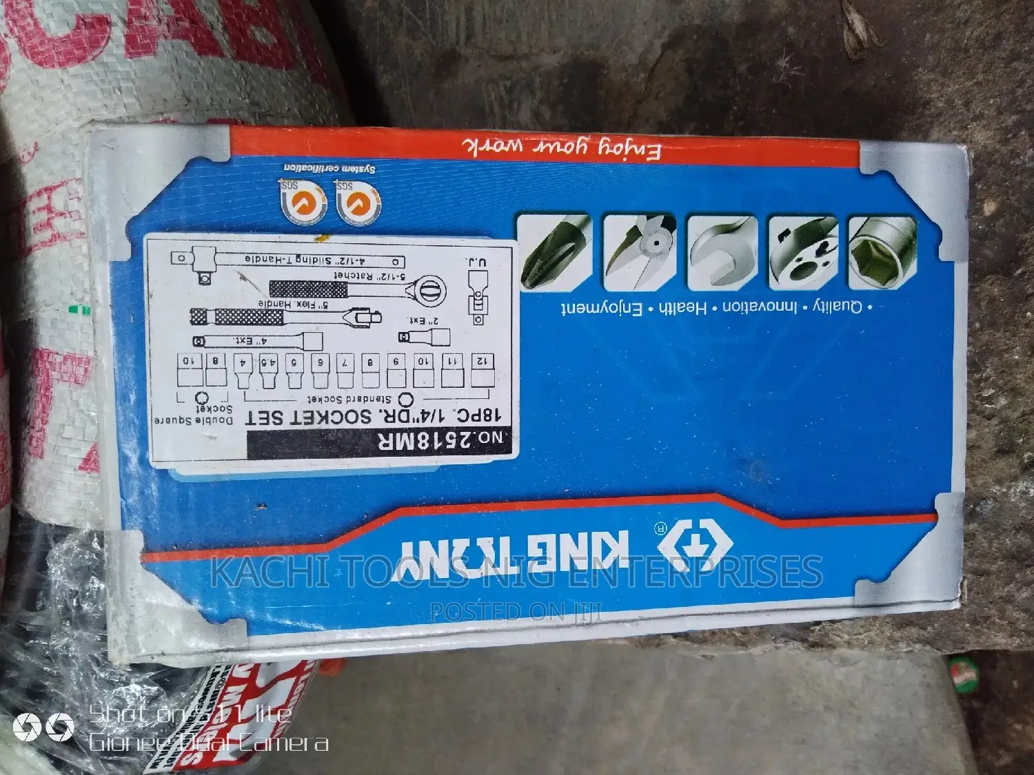 Kingtony 1⁄4 Socket Wrench Set