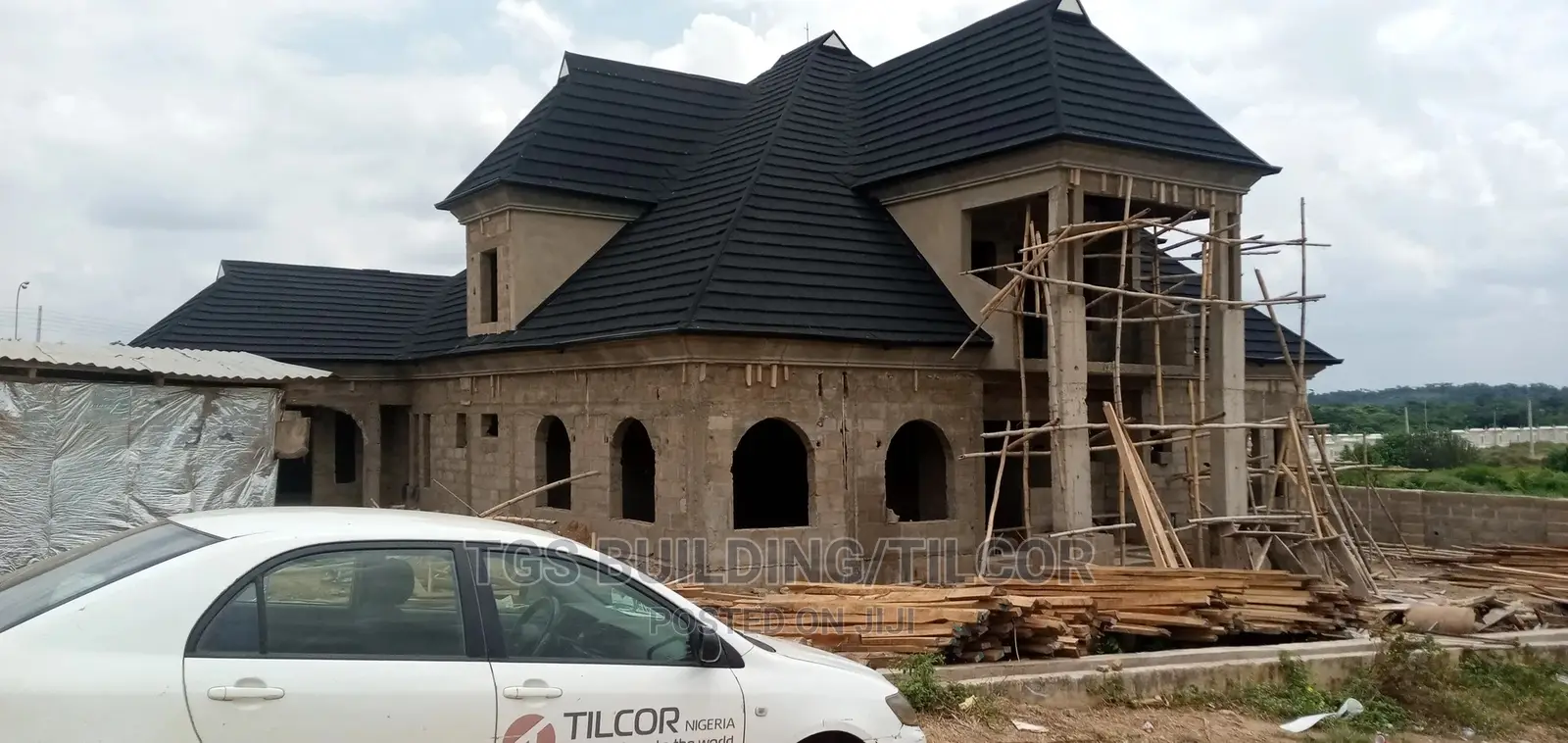 Tilcor Roof in Shake Profile