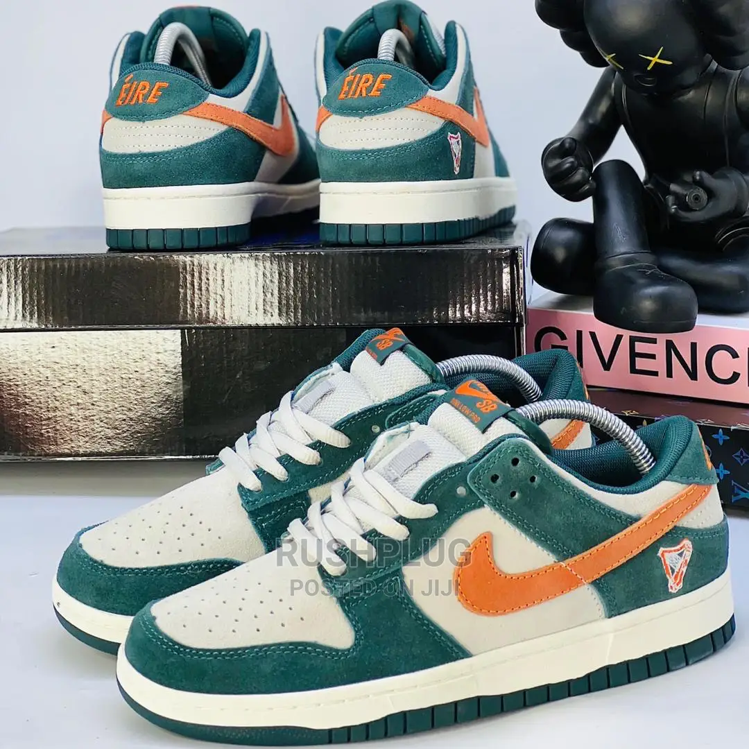 Nike Sb Dunk Low “Green Guinness” Sneakers
