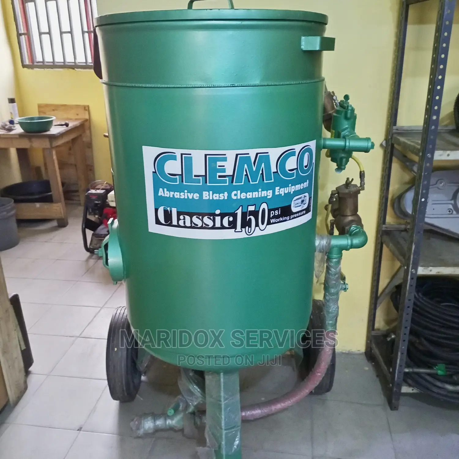Clemco Sandblasting Pot