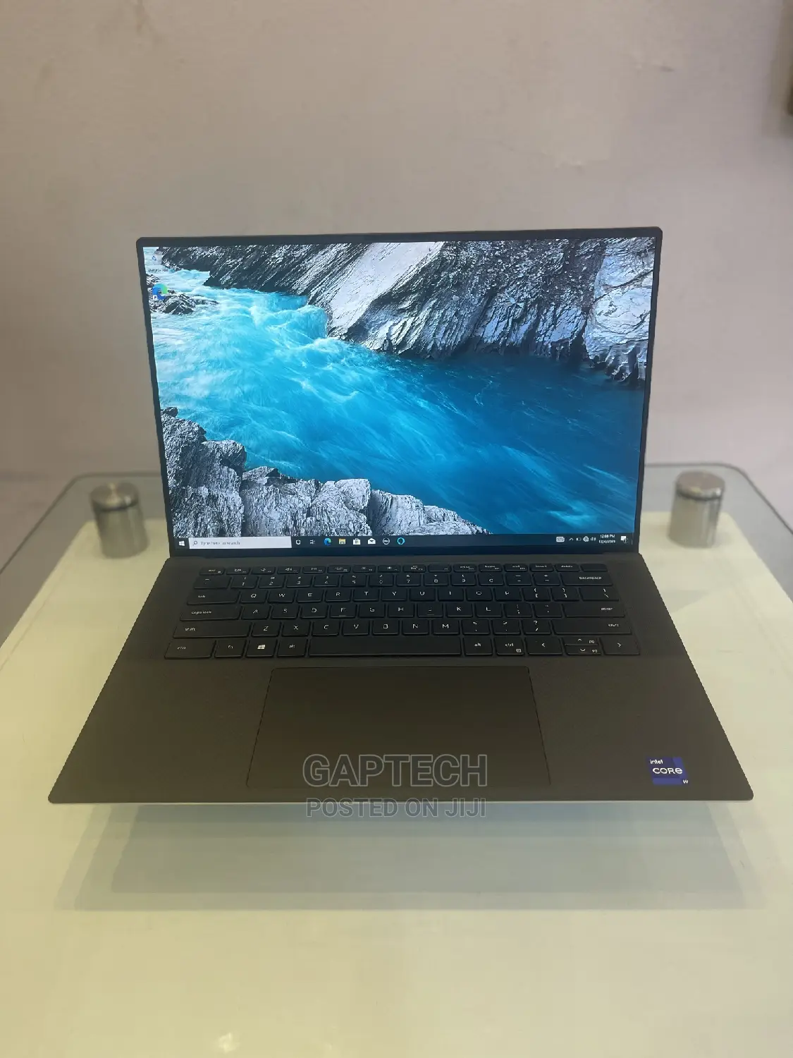 New Laptop Dell XPS 15 32GB Intel Core I9 SSD 1T