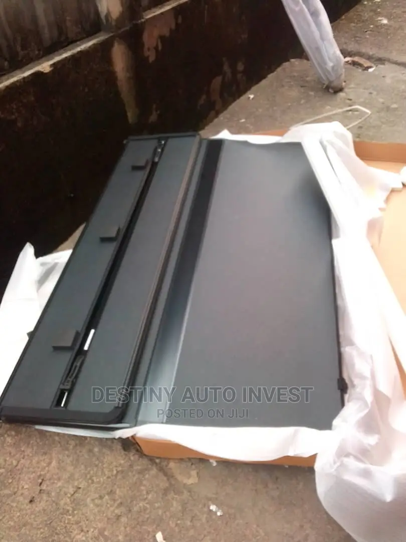Booth Cover for Nissan Pickup Trucks