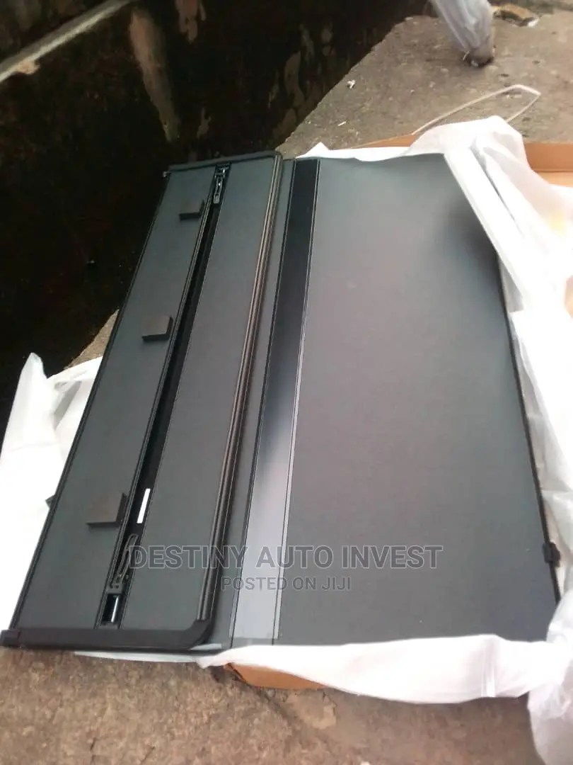 Booth Cover for Nissan Pickup Trucks