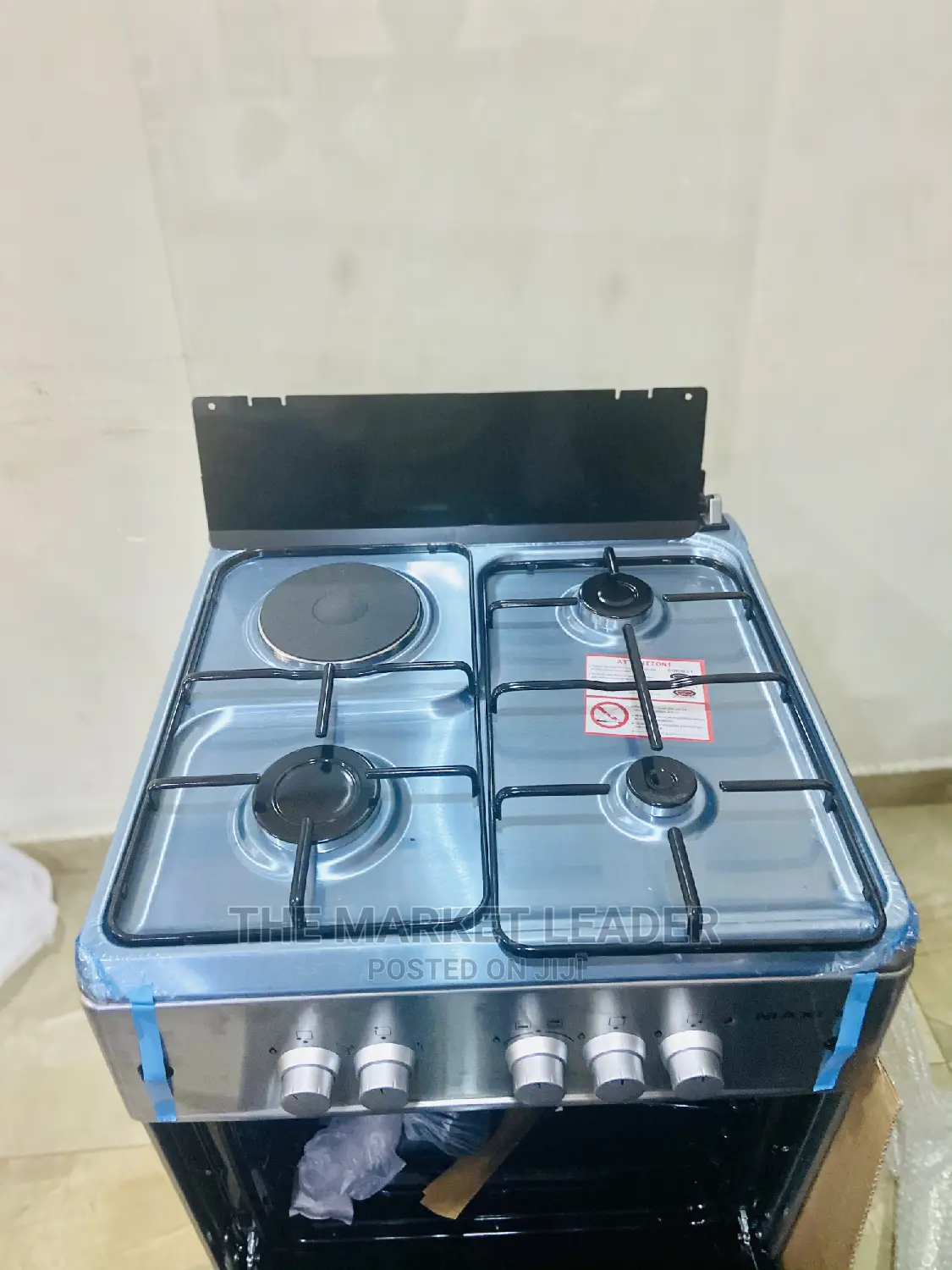 Maxi Gas Cooker 60*60 3gas + 1electric Inox
