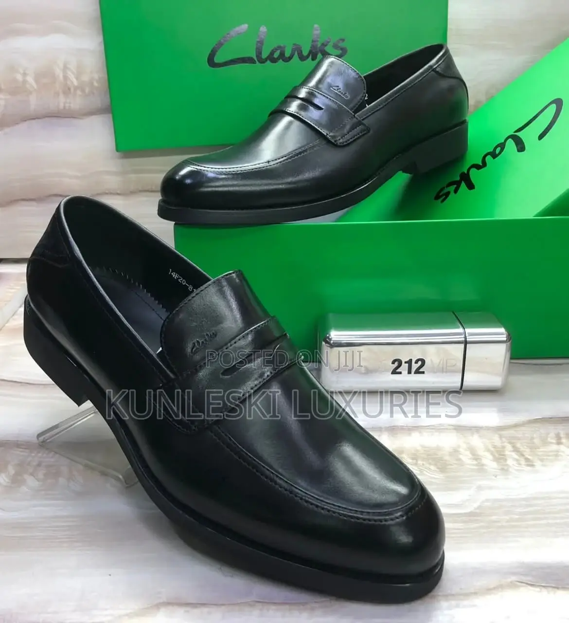 Original Clarks Men Leather Shoe Available