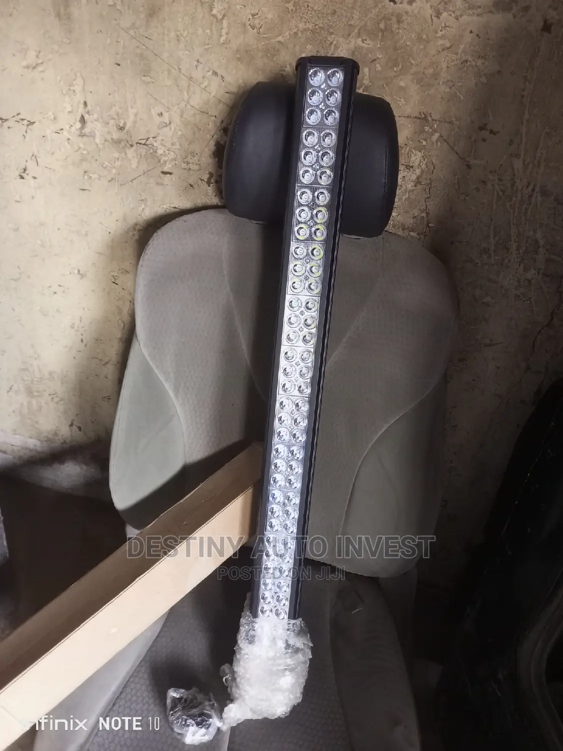LED Off-Road Bar Light for Vehicles