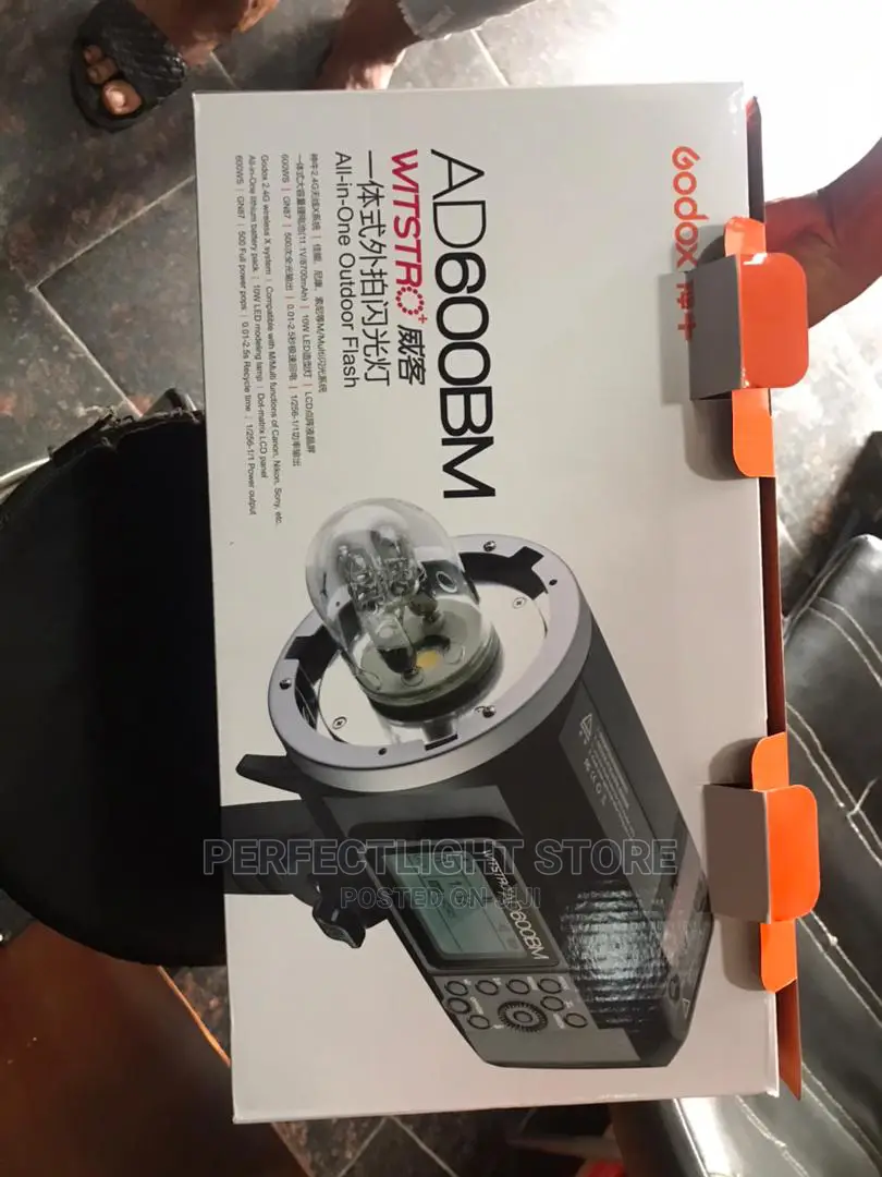 Godox Outdoor Flash