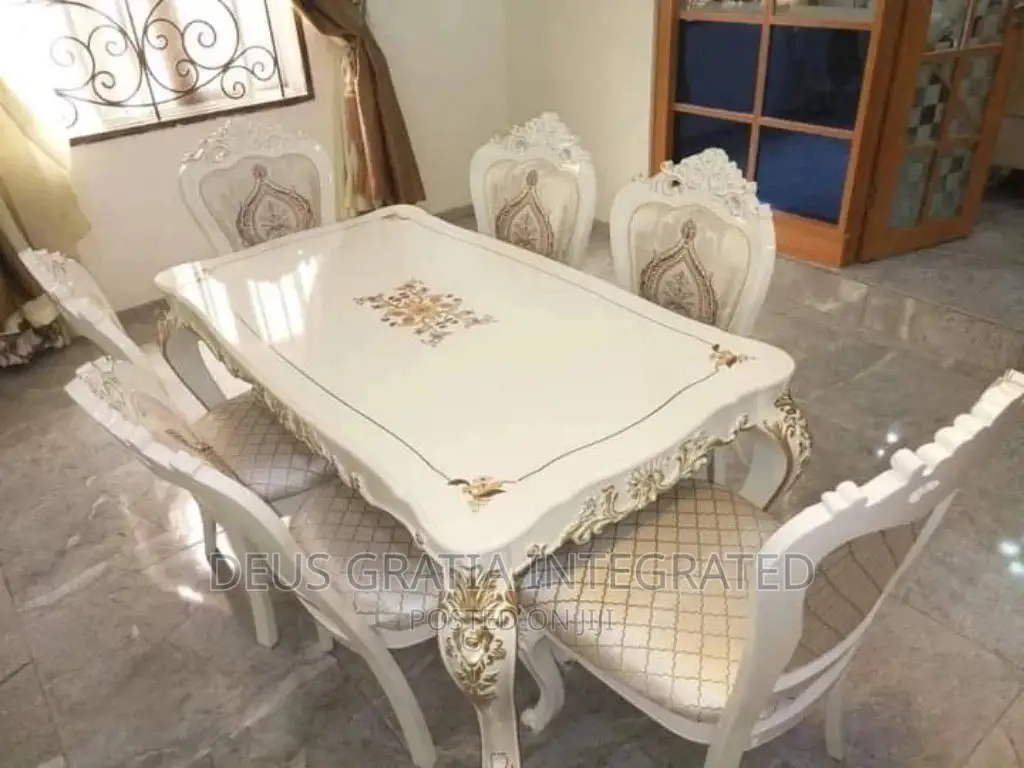 Royal Dinning Table With 6 Chairs