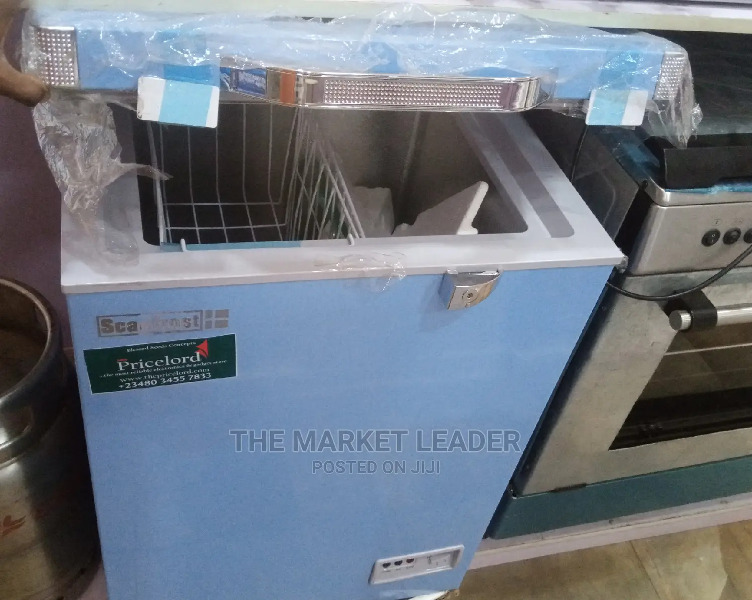 Scanfrost Chest Freezer Sfl100eco – Blue