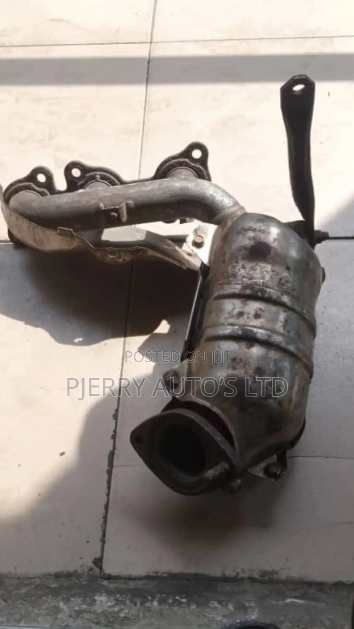 Sienna/Highlander 2005 Exhaust Catalyst Manifold System