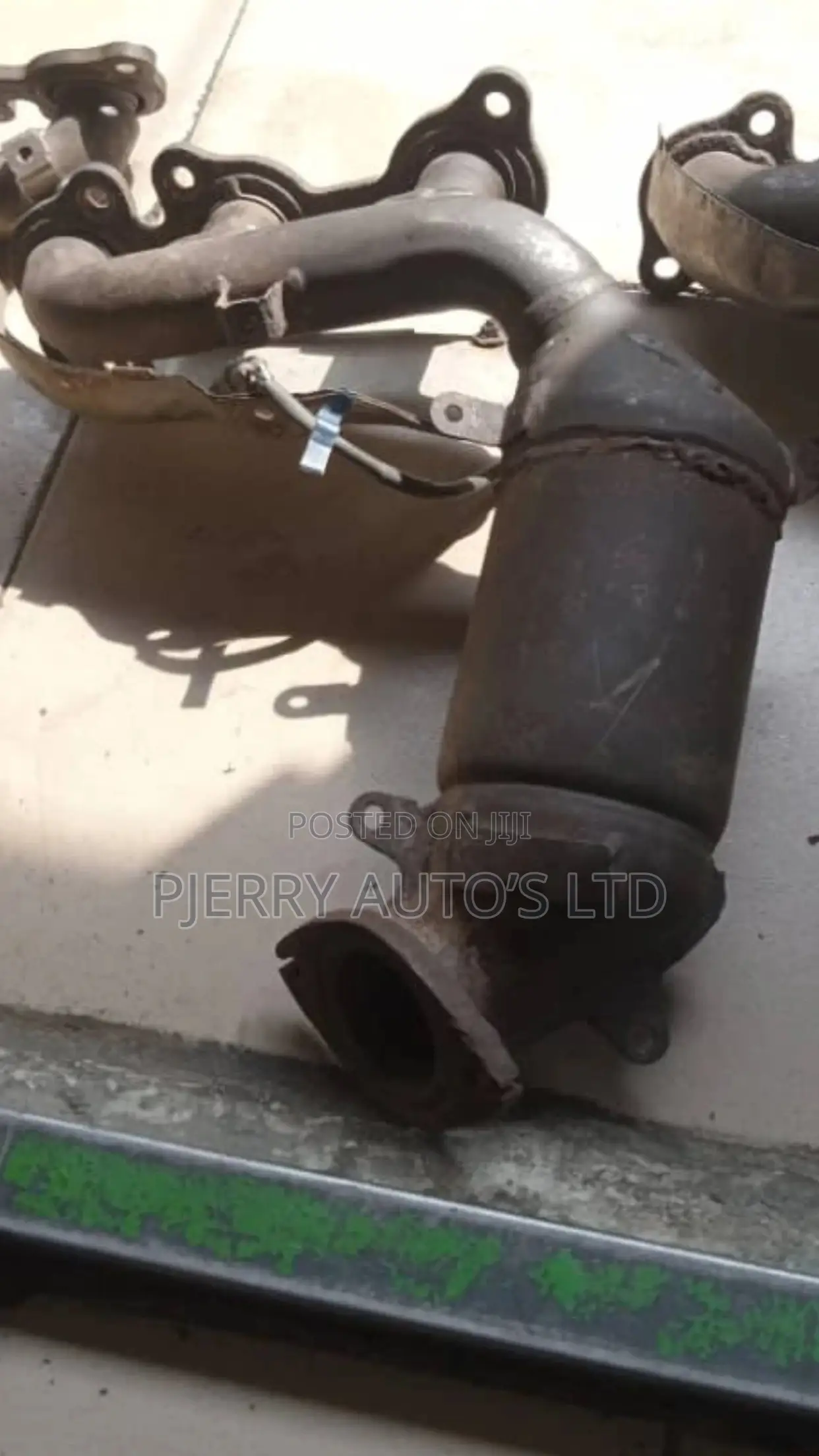 Sienna/Highlander 2005 Exhaust Catalyst Manifold System