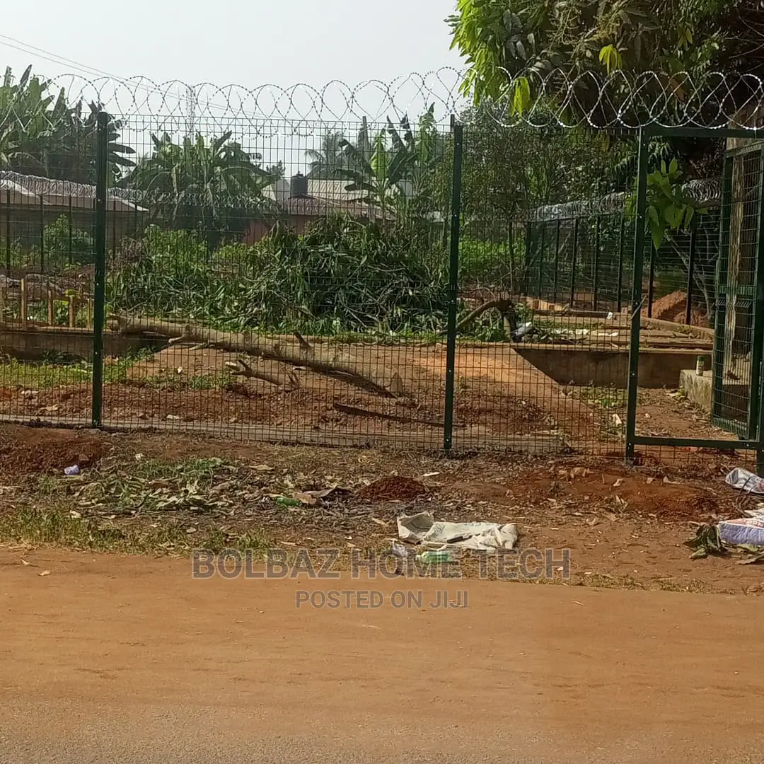 See-Through Fence and Razor Barb-Wire; Panel Fence Mesh.