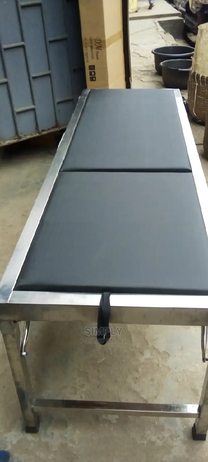 Examination Couch Stainless