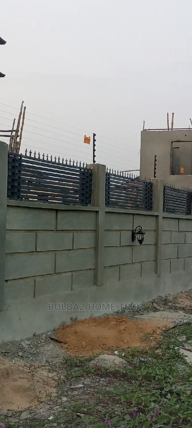 Electric Fence; Perimeter Fence Guard