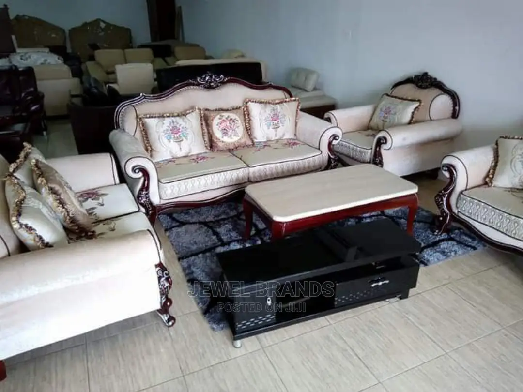 Modern 7 Seater Living Room Fabric Made Royal Sofa Chair.