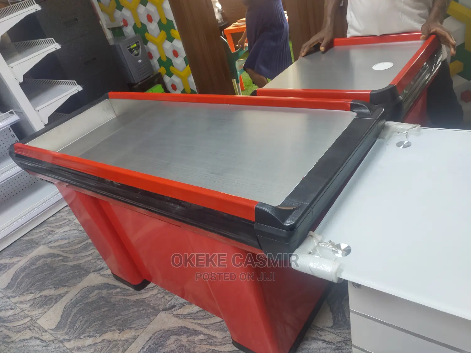 Supermarket Cash Counter Table
