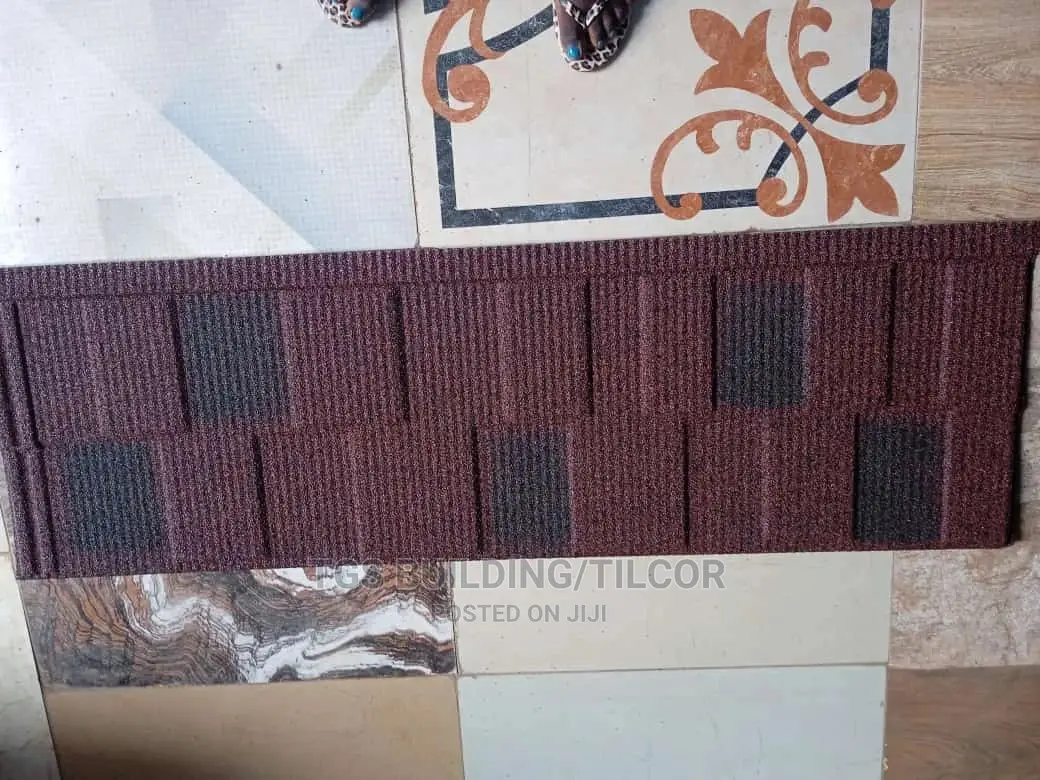 Wine With Black Patches Shingle
