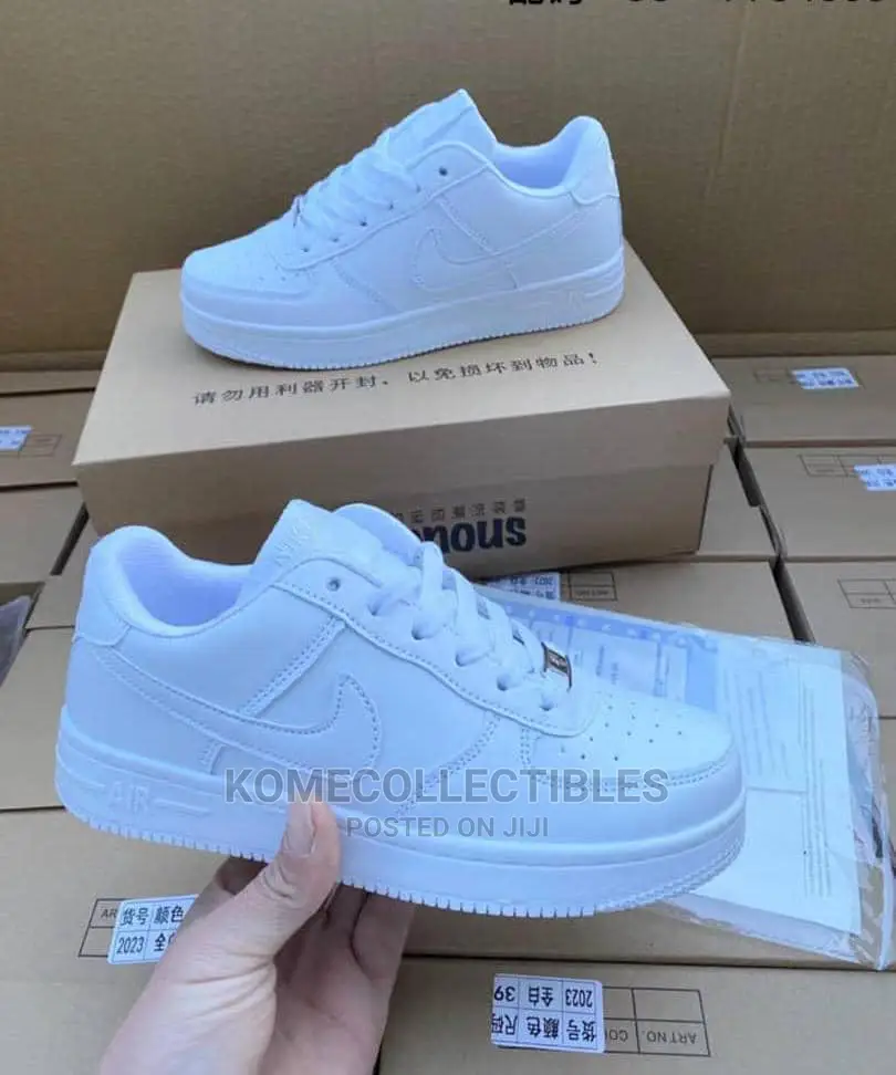 Unisex Sneakers
