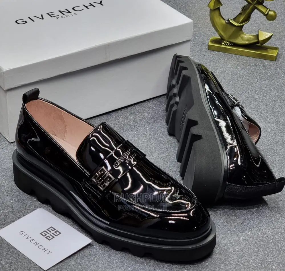 Givenchy All Black Luxury Shoe