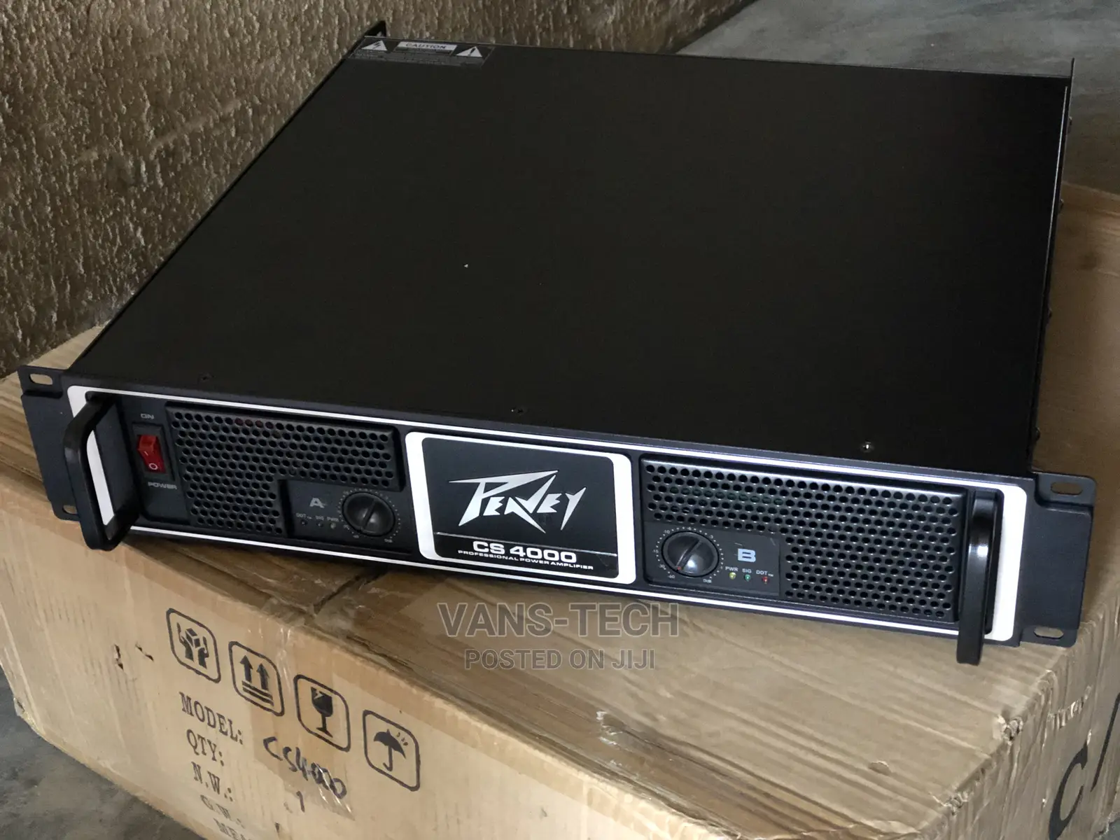 Peavey Cs 4000 Amplifier