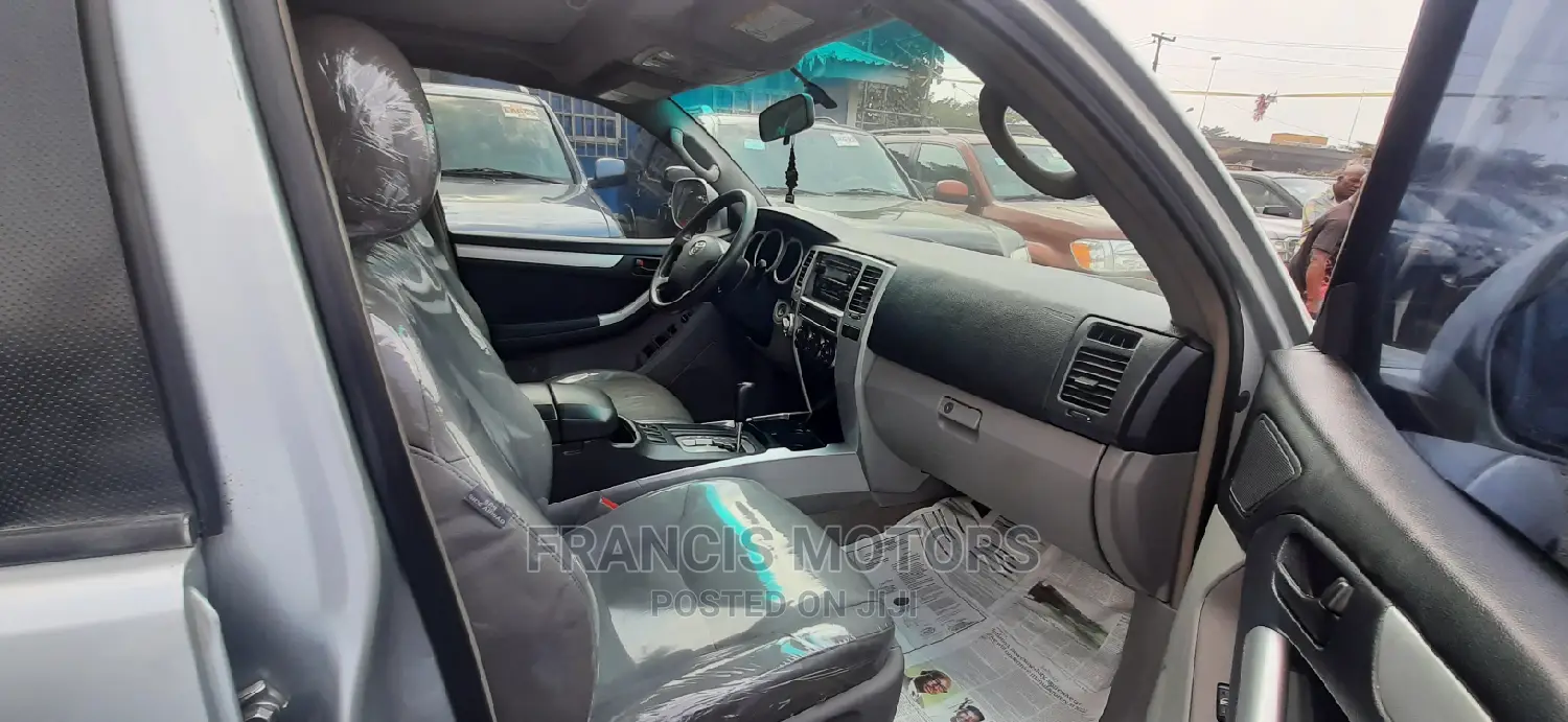 Toyota 4-Runner Limited V6 4x4 2005 Silver