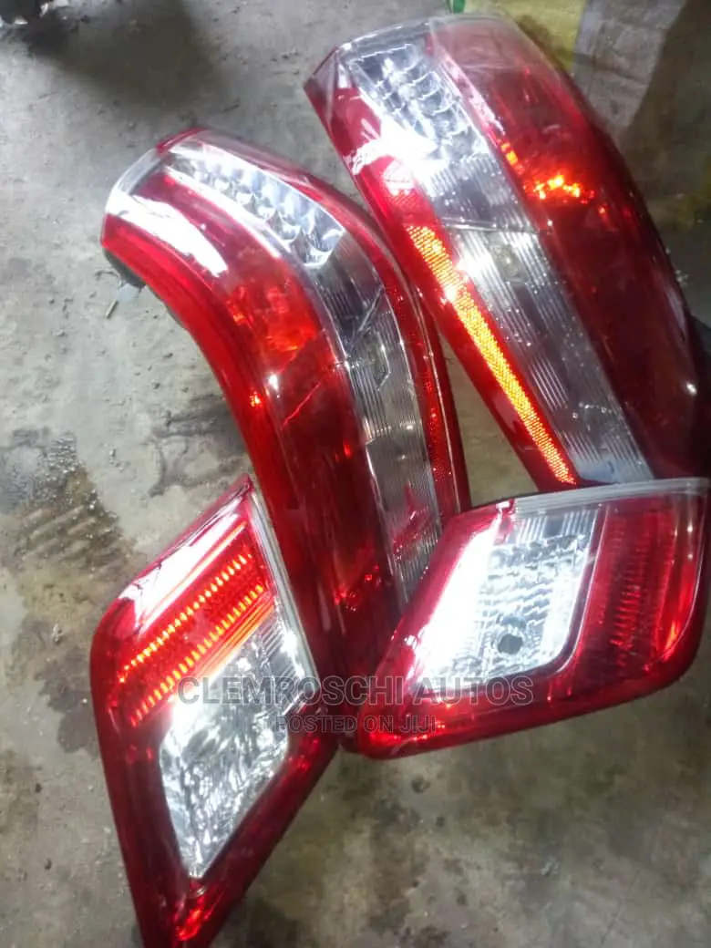 High Quality Certified Complete Rear Light Toyota Camry 2010