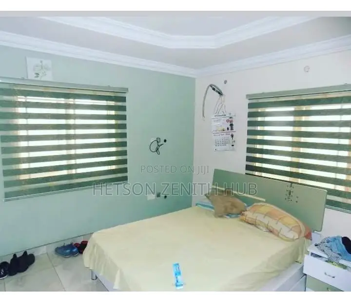 High Quality Blinds