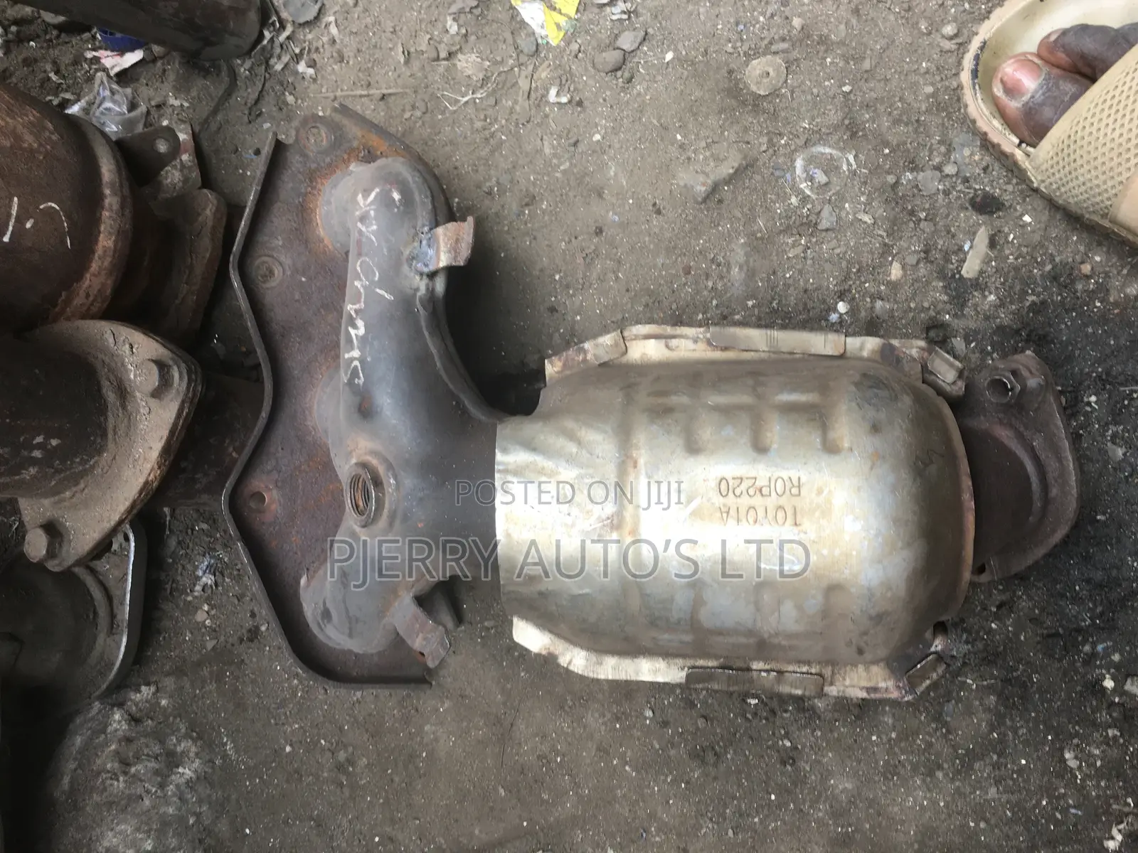 Toyota Camry V6 Catalyst Converter