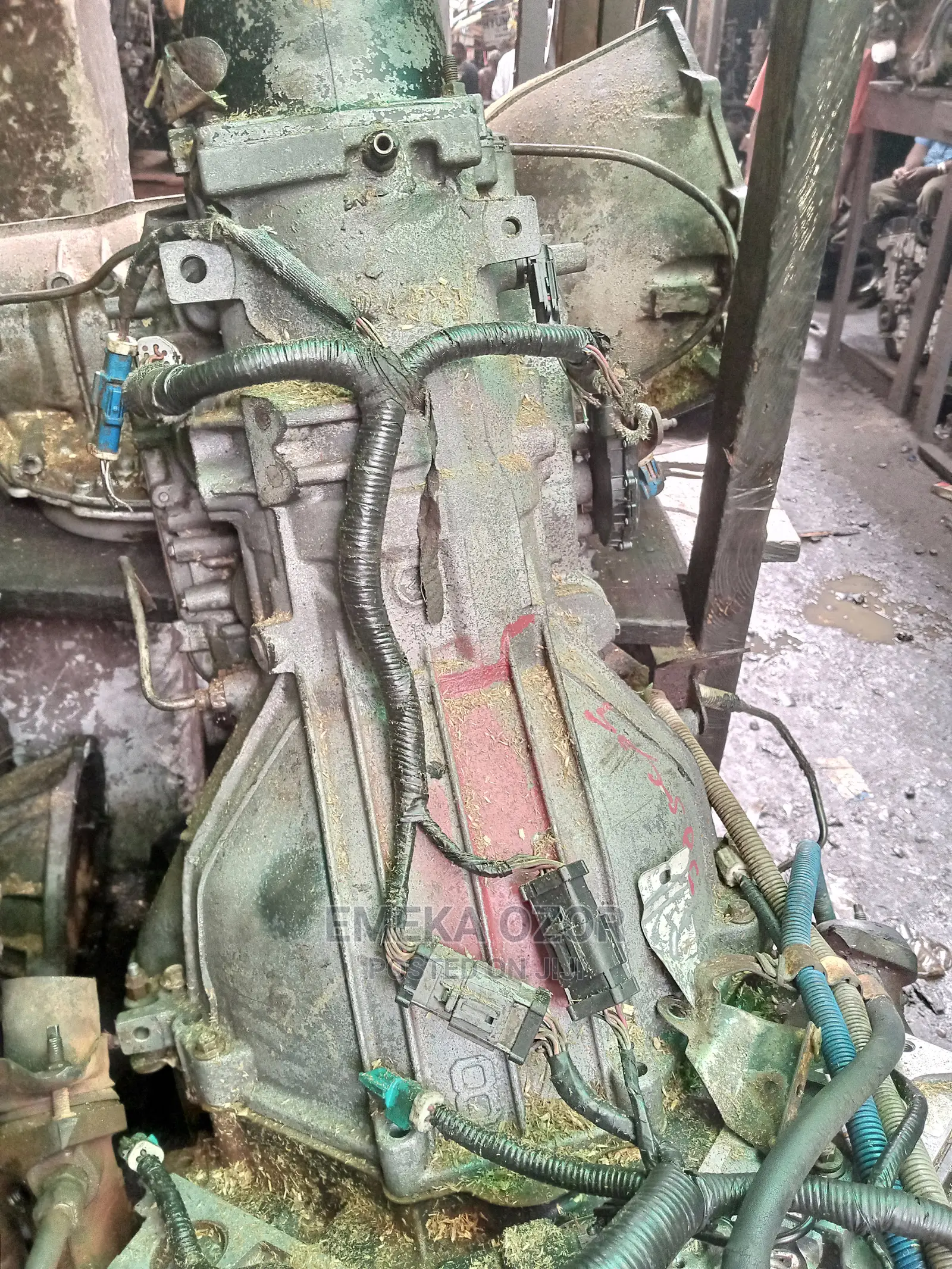 Ford F 150 Gear Box 2 Wheel Drive 2 Sensor 2004/2005 Model