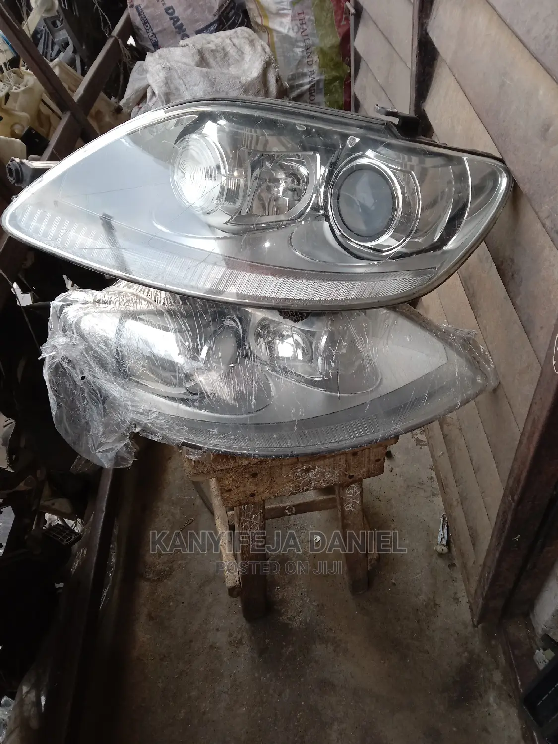 Volkswagen Golf Puls Heald Light