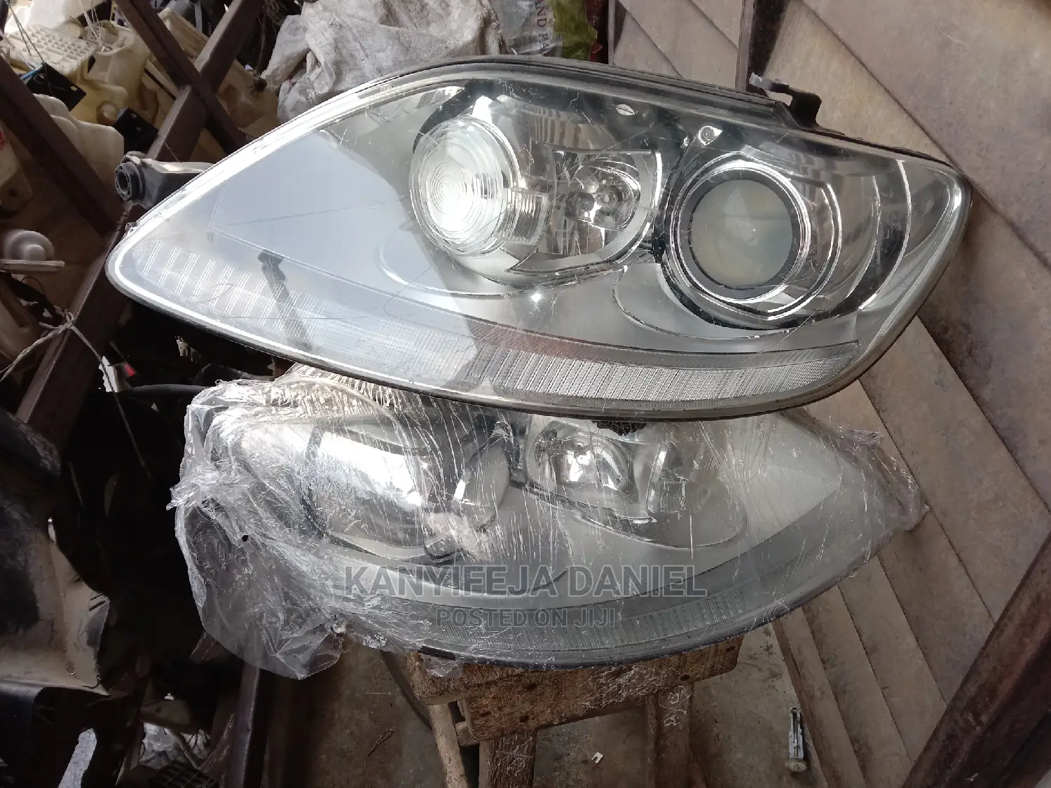 Volkswagen Golf Puls Heald Light