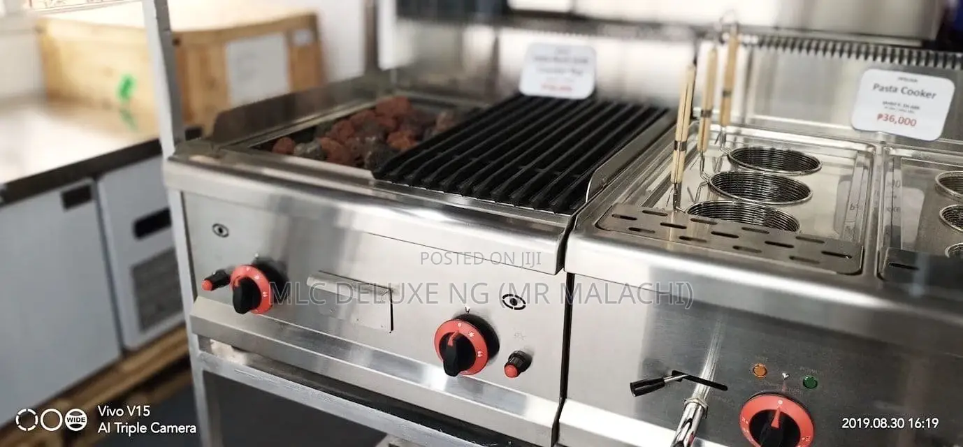 LAVA ROCK GRILL/Multi Purpose Gas Char Chicken Griller Avble