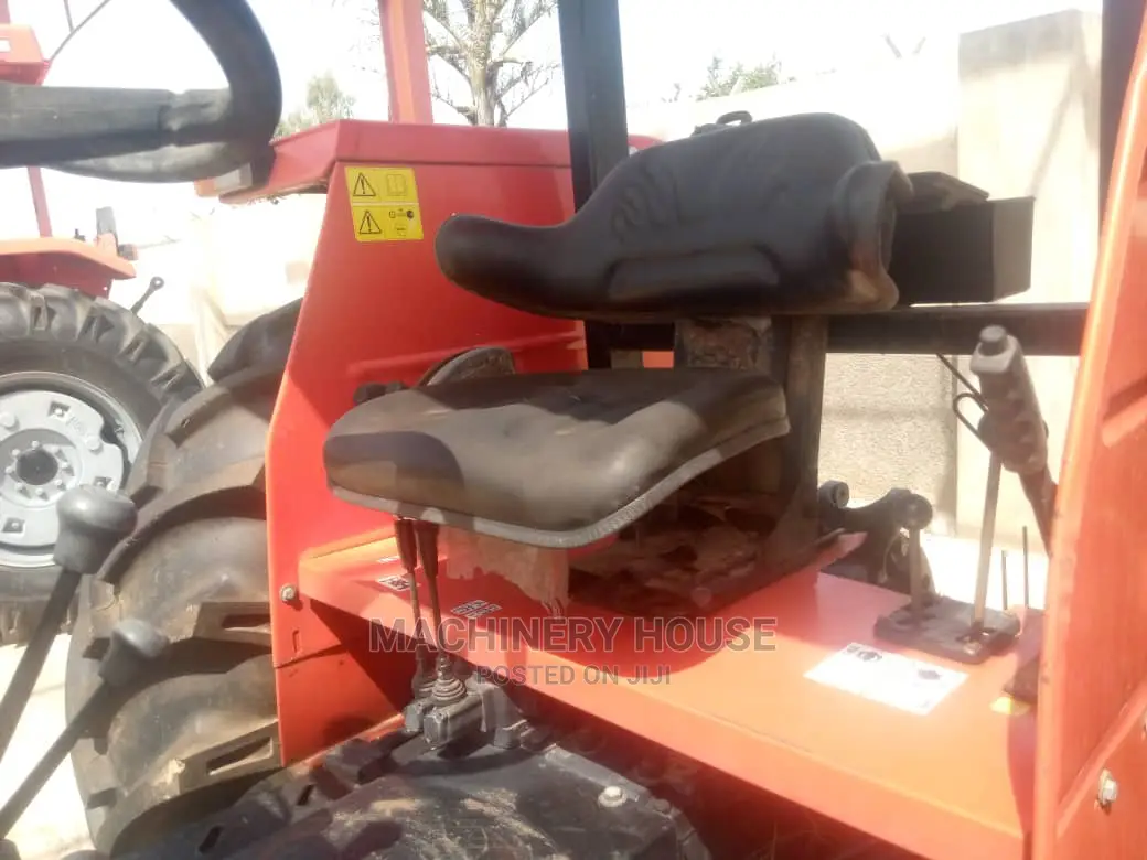 Massey Ferguson Tractor 375E