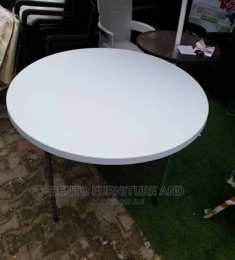 Plastic Folding Table