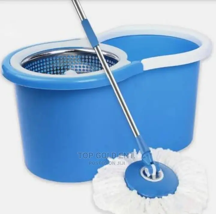 Rotating Mop and Bucket