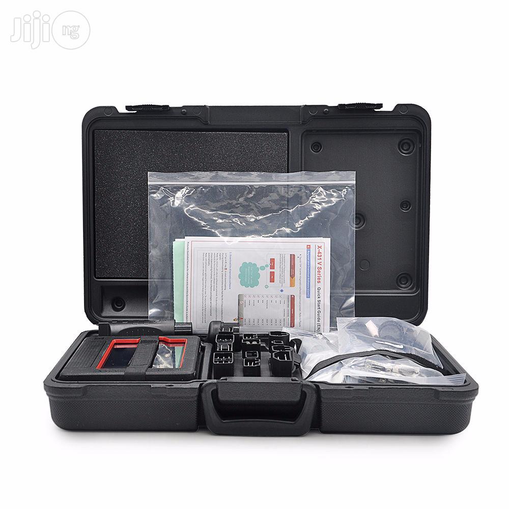 Launch X431 v Universal Cars Scanner