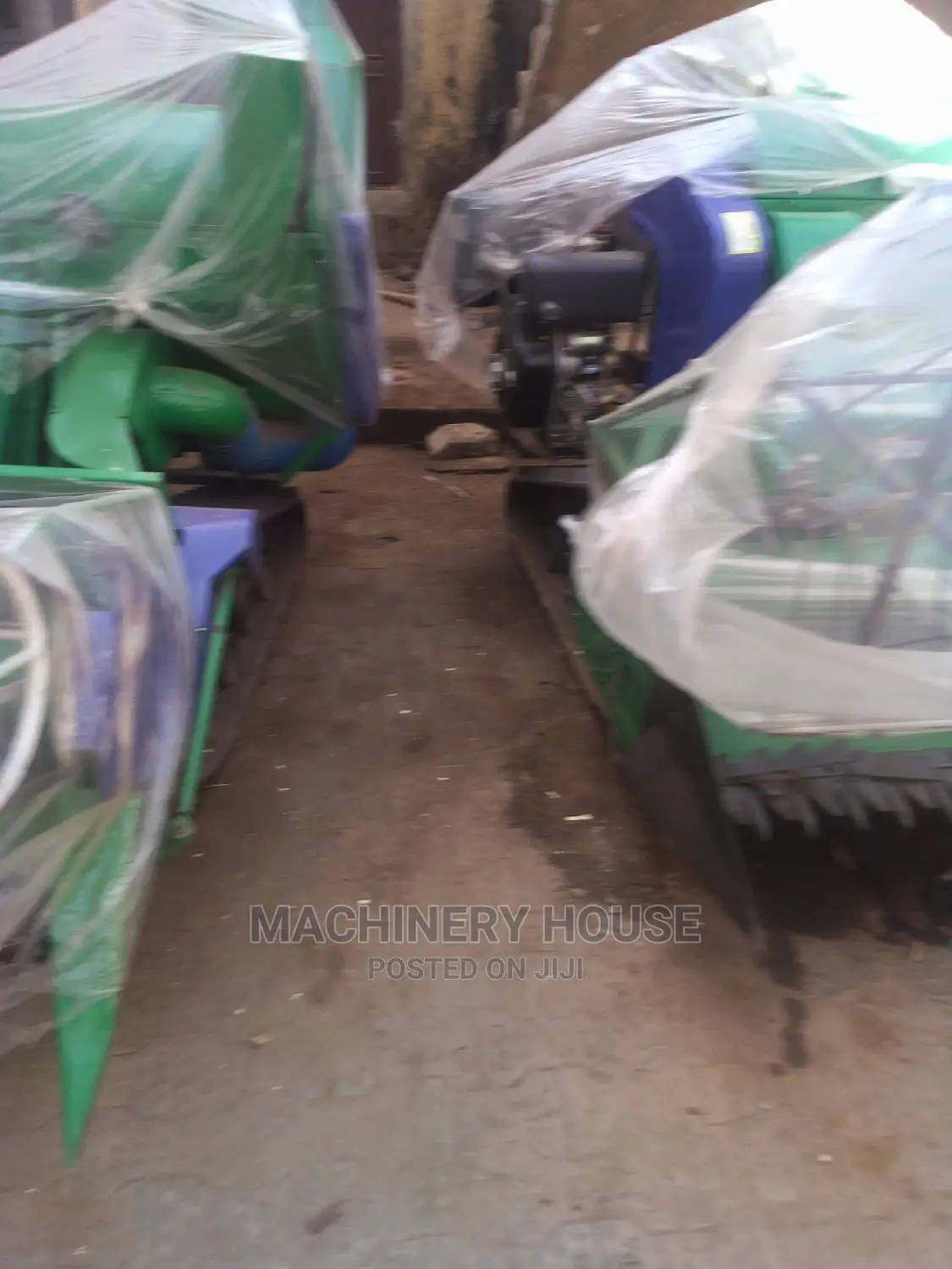 Mini Combine Harvesters Rail Track Tyres
