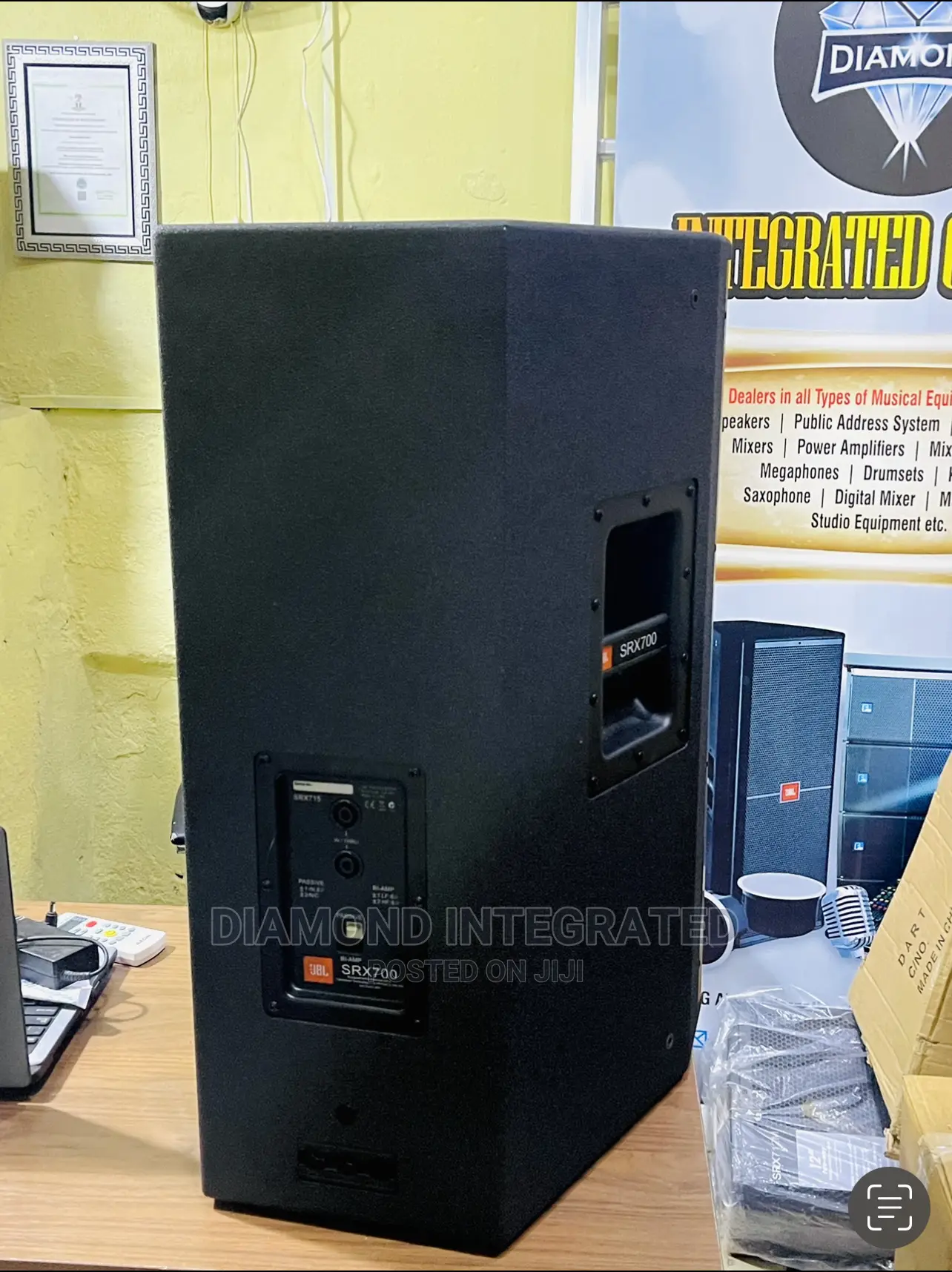 JBL 15 Inches Hanging Speaker