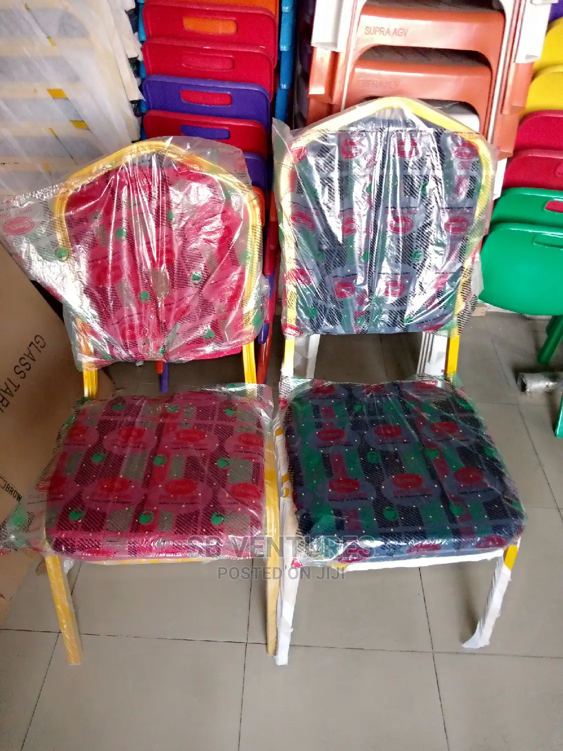Medium Size or Big Size Banquet