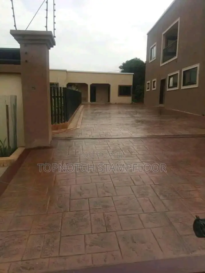 Longetiviti Compound Floor Concrete Stamp Floor