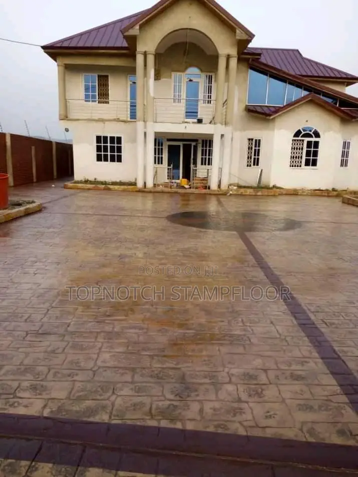 Longetiviti Compound Floor Concrete Stamp Floor