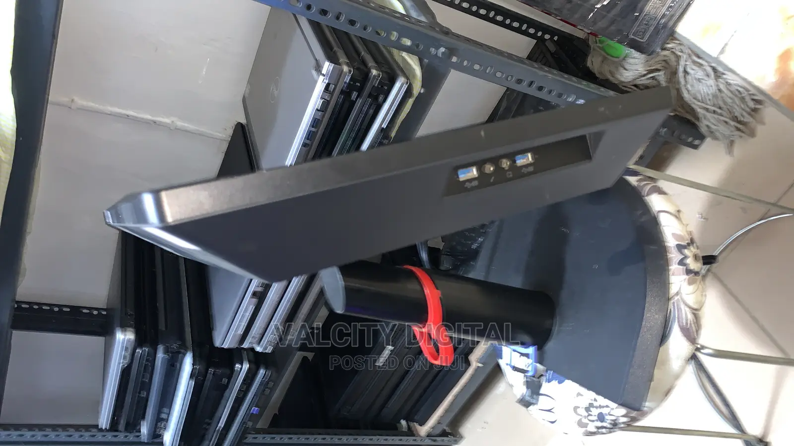 Lenovo ThinkCentre M910z AIO 4GB Intel Core i3 HDD 500GB