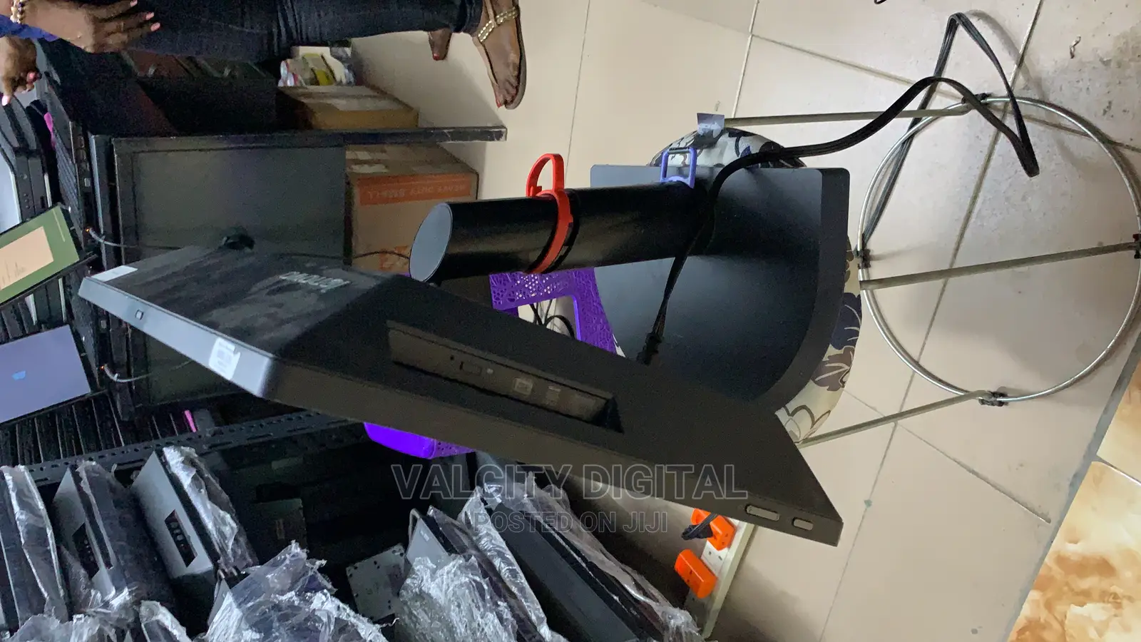 Lenovo ThinkCentre M910z AIO 4GB Intel Core i3 HDD 500GB