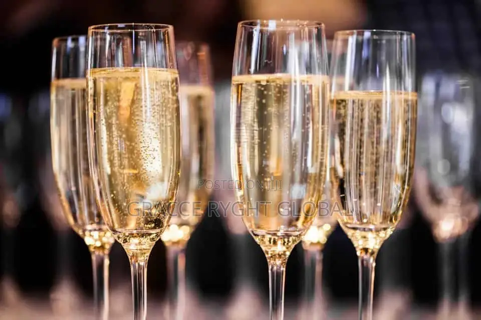 Elegant Flute Champagne Glasses