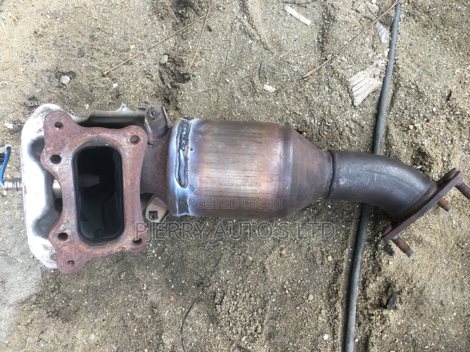 Refilling Honda 2008 Accord Catalyst Converter Exhaust