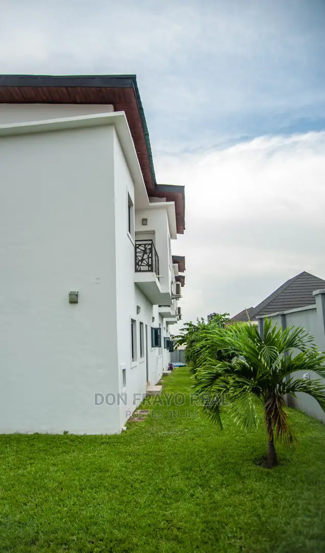3 Bedroom Service Apartments at Kolapo Ishola Gra Akobo