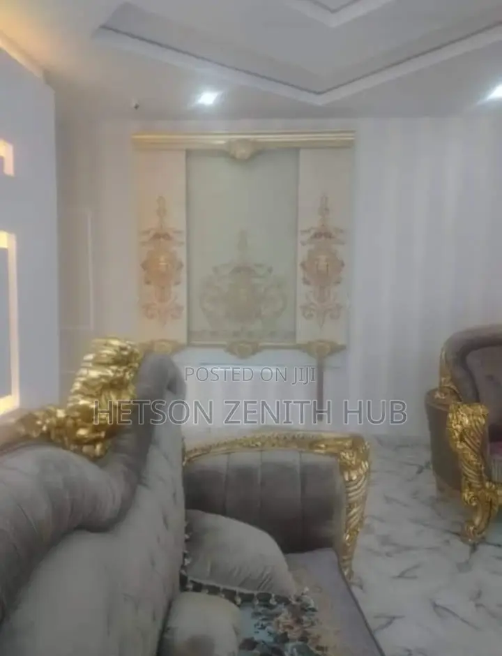 Royal Blinds