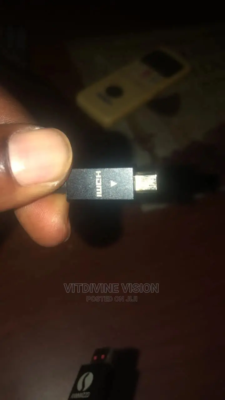 Small Hdmi to Large HDMI Cable